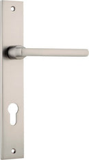 Iver Baltimore Door Lever Handle On Rectangular Backplate - primehardware