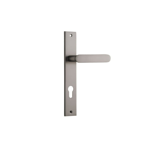 IVER Bronte Door Lever Handle On Rectangular Backplate | Entrance Lever Set Only | 7 Finishes - Satin Nickel