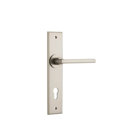 Iver Baltimore Door Lever Handle on Chamfered Backplate | Entrance Lever Set Only | 7 Finishes - Satin Nickel