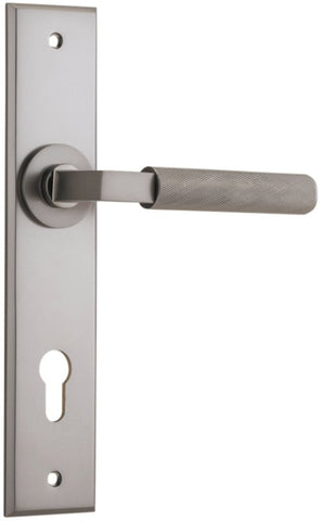 IVER Brunswick Door Lever Handle On Chamfered Backplate | Entrance Lever Set Only | 6 Finishes - Satin Nickel