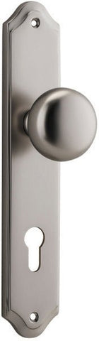 IVER Cambridge Door Knob On Shouldered Backplate | Entrance Lever Set Only | 9 Finishes - Satin Nickel
