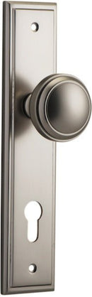 Iver Paddington Door Knob On Stepped Backplate - primehardware