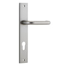 Iver Oslo Lever Door Handle On Rectangular Backplate - primehardware