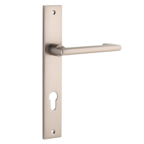 Iver Baltimore Return Door Lever on Rectangular Backplate | Entrance Lever Set Only | 7 Finishes - Satin Nickel