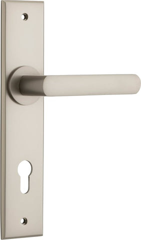 Iver Osaka Door Lever Handle On Chamfered Backplate - primehardware