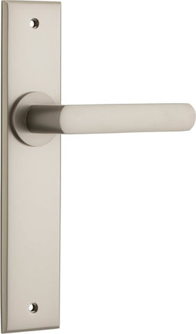 Iver Osaka Door Lever Handle On Chamfered Backplate - primehardware