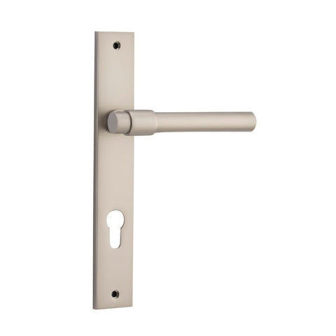 IVER Helsinki Door Lever Handle On Rectangular Backplate | Entrance Lever Set Only | 7 Finishes - Satin Nickel