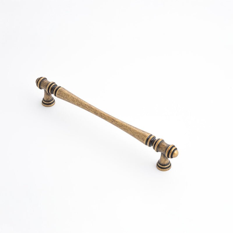 Castella Statement Windsor Handle