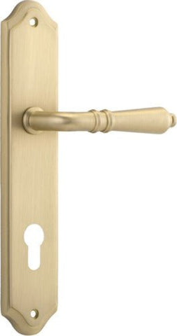 IVER Sarlat Lever Door Handle On Shouldered Backplate | Entrance Lever Set Only | 10 Finishes - Brushed Brass