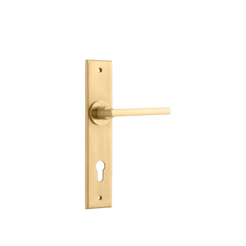 Iver Baltimore Door Lever Handle on Chamfered Backplate | Entrance Lever Set Only | 7 Finishes - Brushed Brass