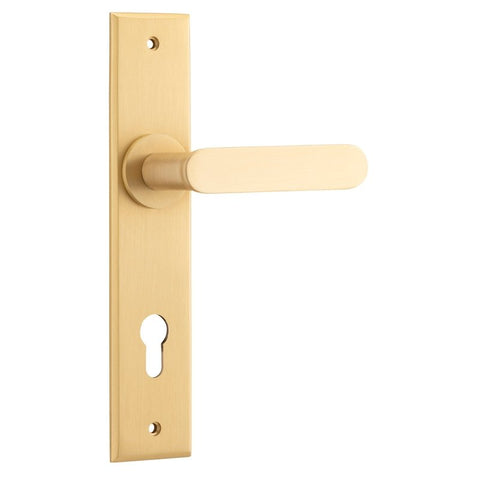 IVER Bronte Door Lever Handle On Chamfered Backplate | Entrance Lever Set Only | 7 Finishes - Brushed Brass