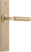 Iver Berlin Door Lever Handle On Chamfered Rectangular Backplate - primehardware