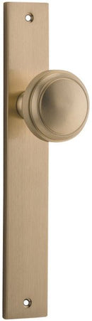 IVER Paddington Door Knob On Rectangular Backplate | Passage Lever Set Only | 9 Finishes - Brushed Brass