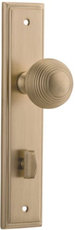 IVER Guildford Door Knob On Stepped Backplate | Privacy Lever Set Only | 9 Finishes - Brushed Brass