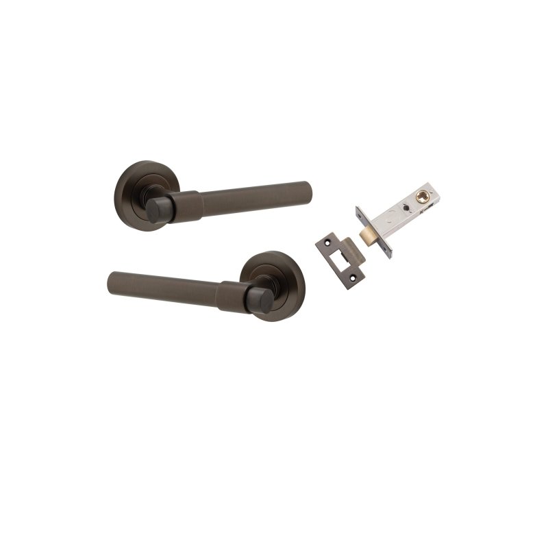 IVER Helsinki Door Lever Handle On Round Rose - primehardware
