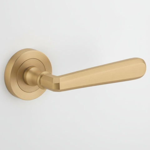 IVER Copenhagen Door Lever Handle On Round Rose | Passage Lever Set Only | 7 Finishes - Brushed Brass