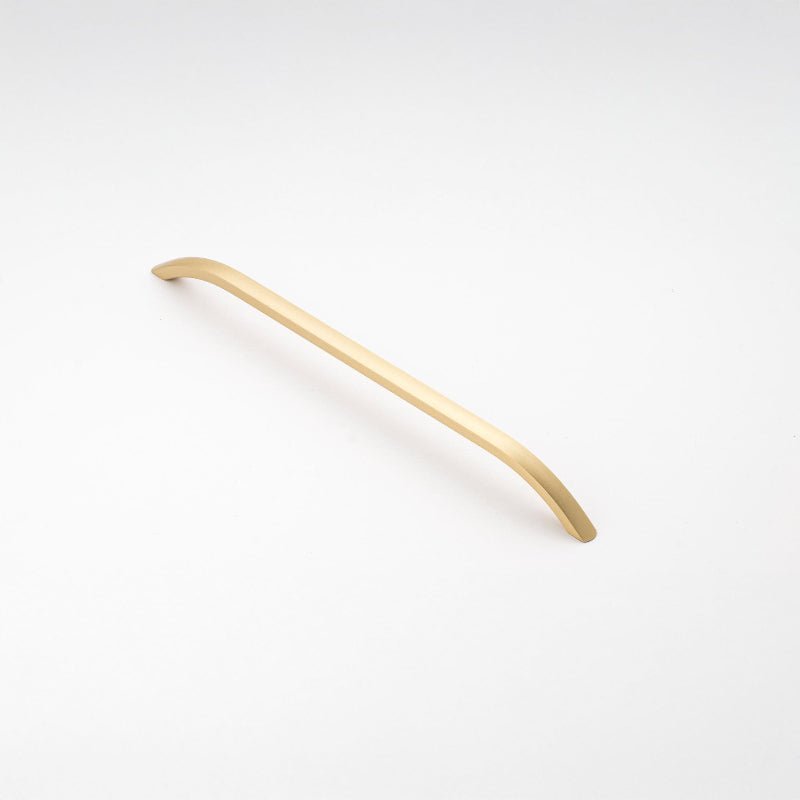 Castella Hinckley Handle