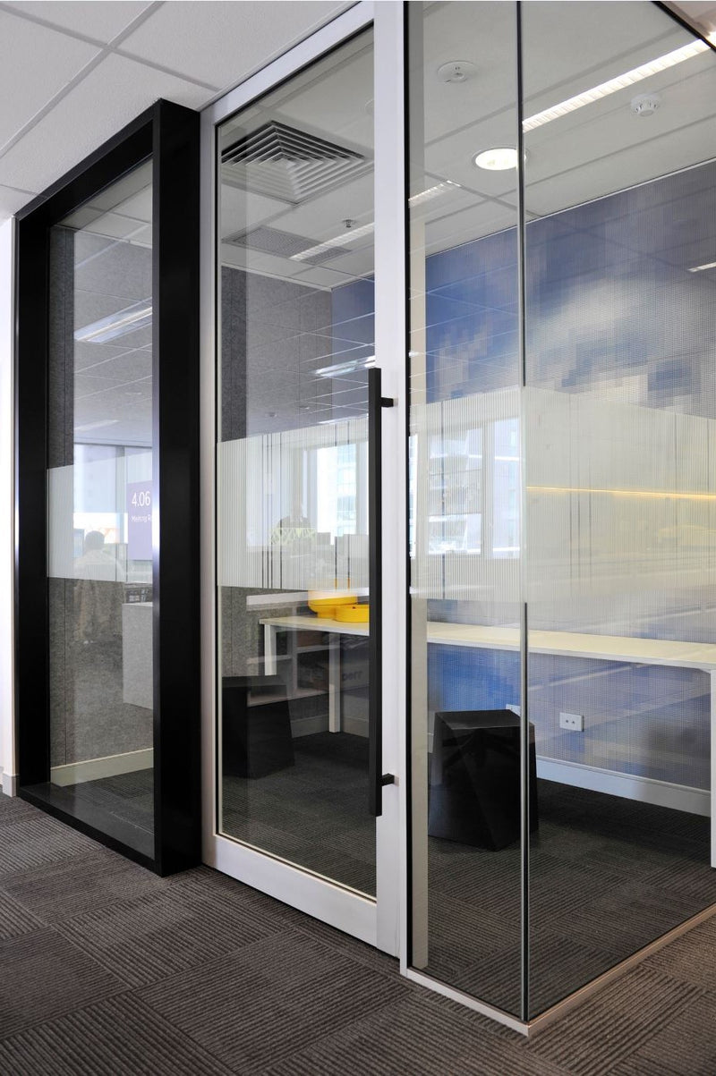 ZANDA SQUARE PROFILE PULL HANDLE