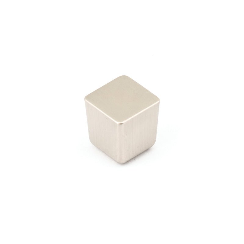 Castella Urbane Square Knob