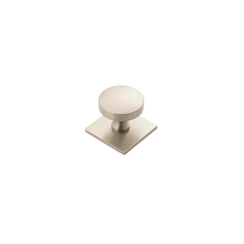 Castella Hastings Cabinet Knob on Backplate 38mm