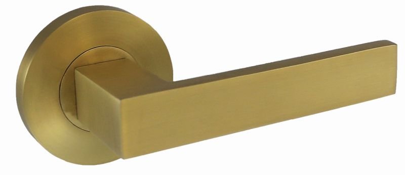 Austyle Builders Choice Lever Satin Brass 63mm Rnd Rose SB 54mm - primehardware