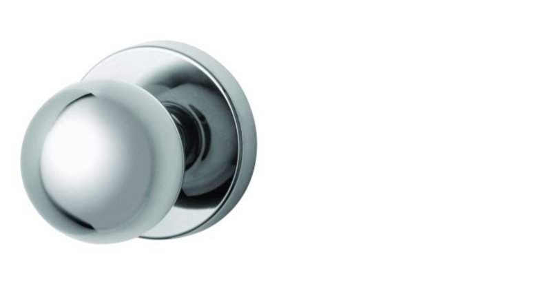 Lockwood 1370 Series 20 Knob On Round Rose Fixed Ext Half Set Polished Brass  1374/20PB