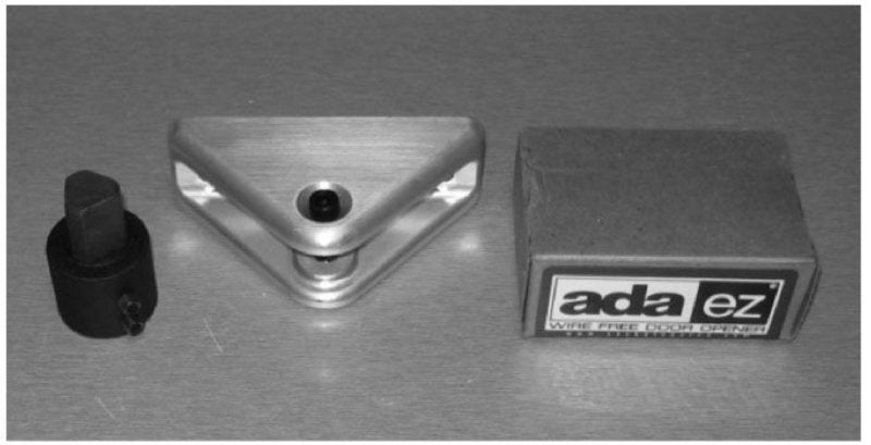 Lockwood 5831 Pull Side Conversion Kit Black  ADA1021