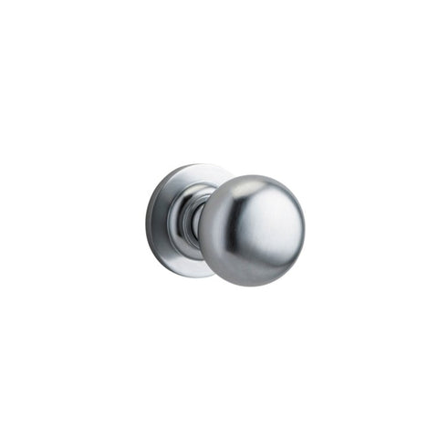 IVER Cambridge Door Knob On Round Rose Concealed Fix | Lever Set Only | 8 Finishes - Brushed Chrome