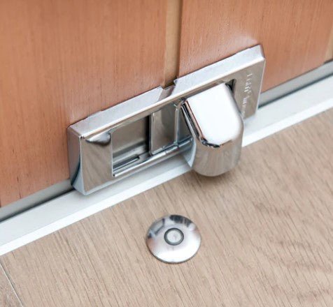 Fantom Defender Doorstop – Dual-Function Magnetic Security Stop with Hold-Open Feature