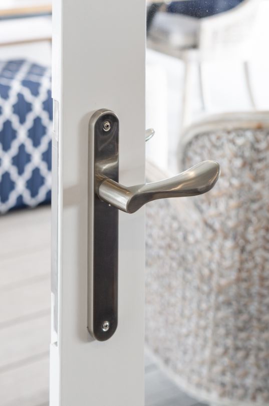 ZANDA JUNO LONGPLATE HANDLE