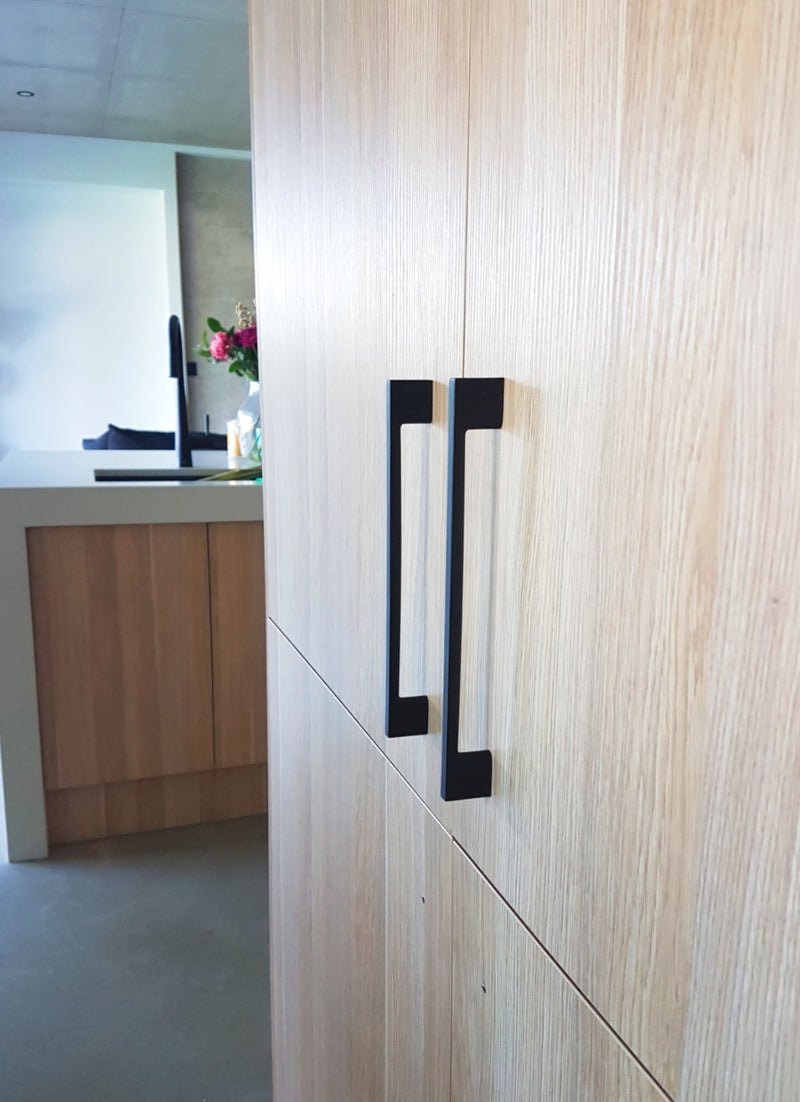 ZANDA MARCO CABINET HANDLE - Brushed Nickel/Matt Black