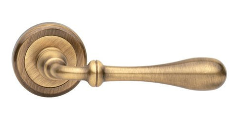 Manital - Mary Lever on Round Rose Door Handle - primehardware