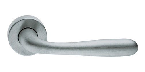 Manital- Rubino Lever with Round Rose Door Handle