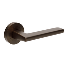 Zanda Vector Lever Handle – Ember Bronze (EB)