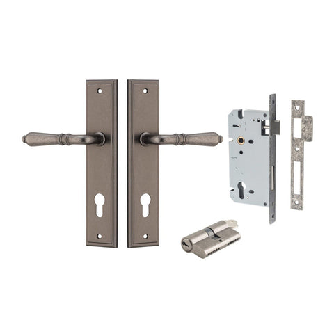 IVER Sarlat Door Lever Handle On Stepped Backplate | Entrance Kit (Key/Key) | 10 Finishes - Distressed Nickel