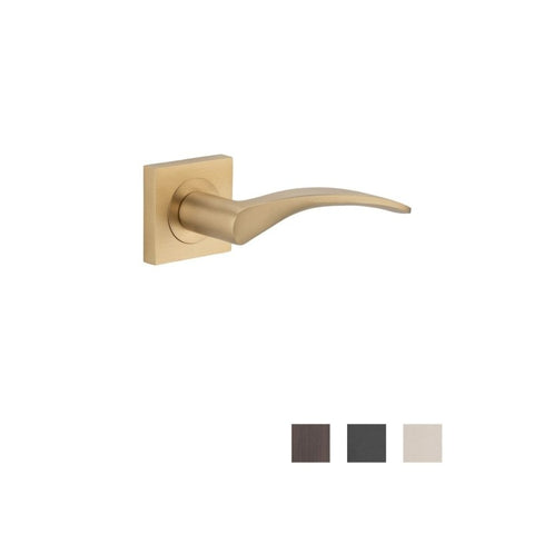 Iver Oxford Door Lever Handle On Square Rose - primehardware