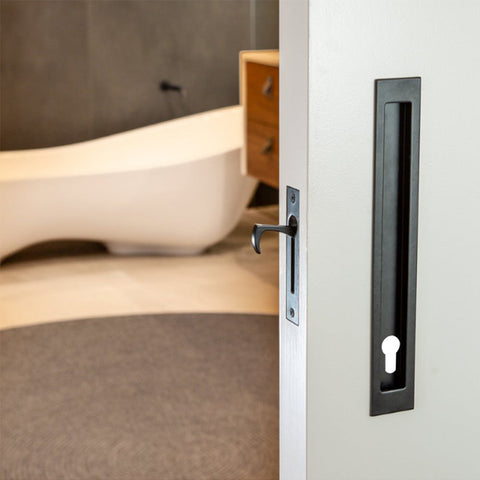 Zanda Verve Flush Pull — with Euro Keyhole 300 x 37mm - primehardware