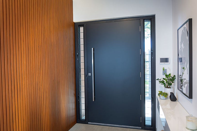 ZANDA SQUARE PROFILE PULL HANDLE
