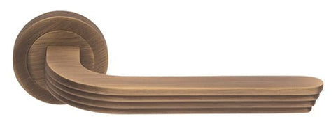 Manital - Cloud Lever on Round Rose Door Handle - primehardware