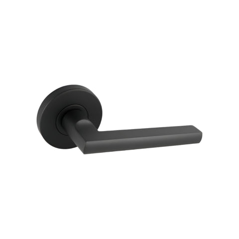 Gainsborough Lianna Lever Passage Set Matte Black 105LIAMB - primehardware