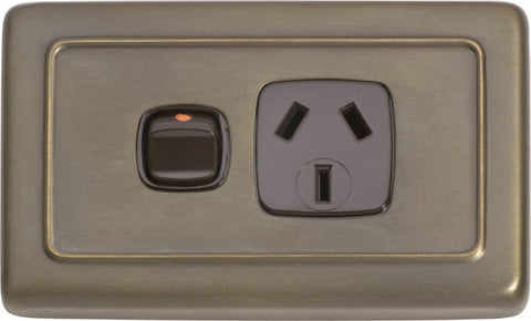 TRADCO SINGLE POWER POINT 115X72MM