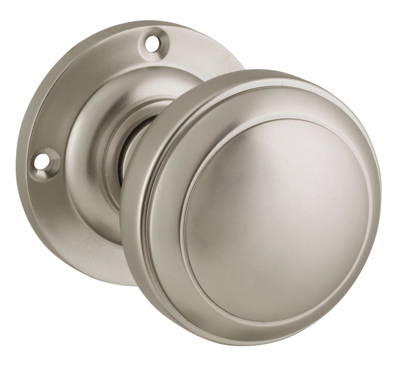TRADCO MILTON KNOB ON ROUND ROSE PAIR