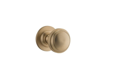 Iver Paddington Door Knob On Round Rose Concealed Fix - primehardware