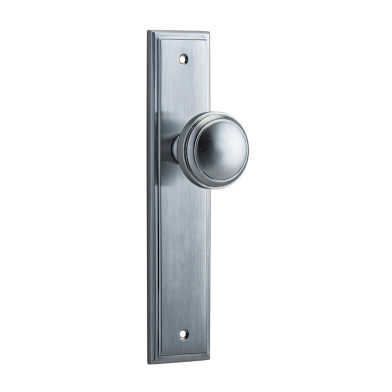 IVER PADDINGTON DOOR KNOB ON STEPPED BACKPLATE BRUSHED CHROME - CUSTOMISE TO YOUR NEEDS