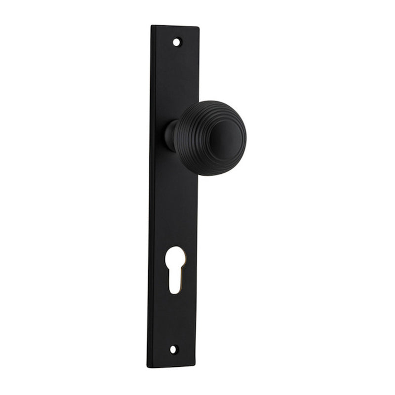 IVER GUILDFORD DOOR KNOB ON RECTANGULAR BACKPLATE MATT BLACK - CUSTOMISE TO YOUR NEEDS