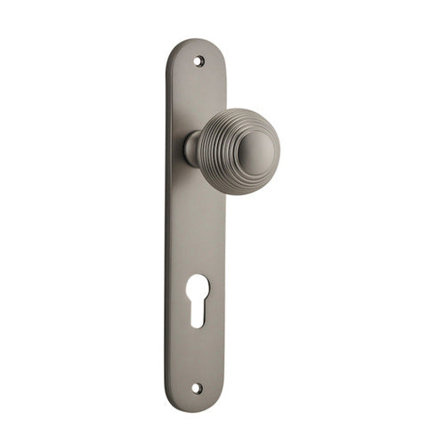 IVER GUILDFORD DOOR KNOB ON OVAL BACKPLATE SATIN NICKEL - CUSTOMISE TO YOUR NEEDS