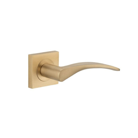 Iver Oxford Door Lever Handle On Square Rose - primehardware